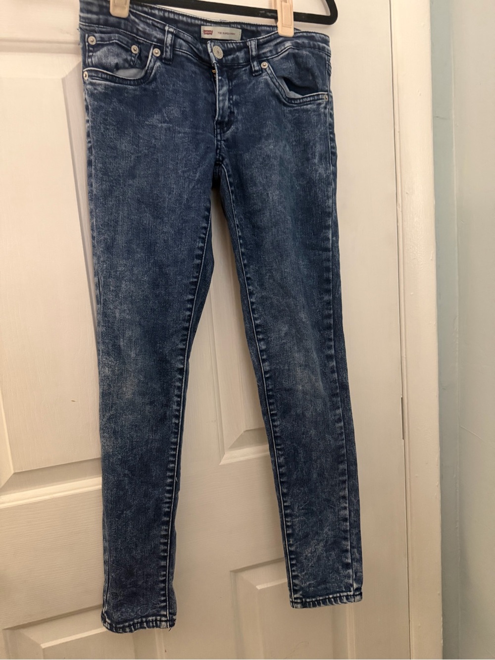 Levi’s 710 Girls Size 14 Super Skinny Acid Wash Distressed Jeans
